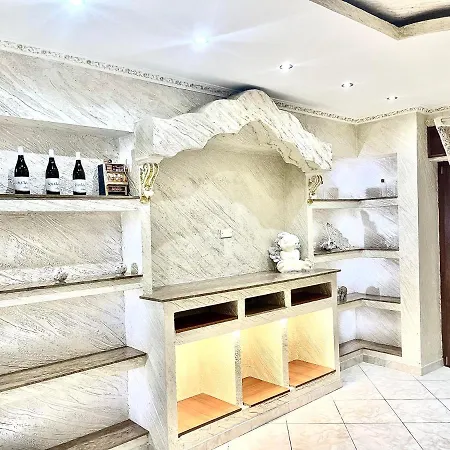 Gold Luxury Suite Home Roma-2